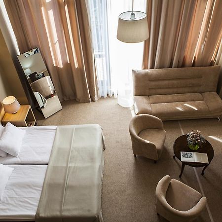 Boutique Hotel Amra Sukhumi Esterno foto