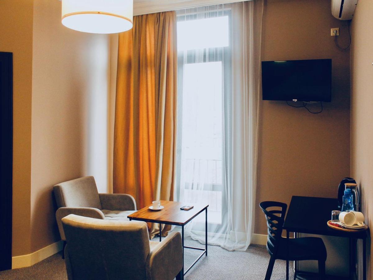 Boutique Hotel Amra Sukhumi Esterno foto