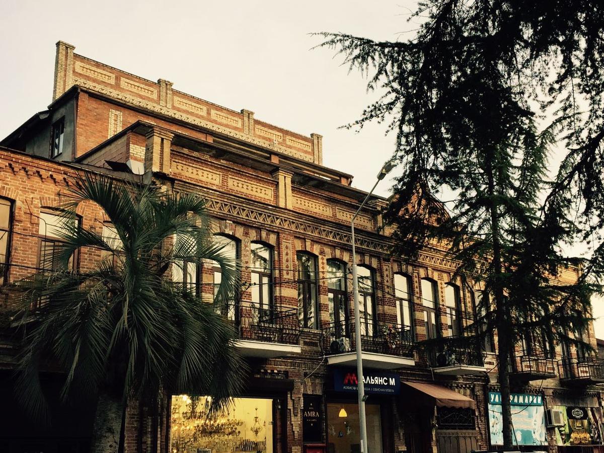 Boutique Hotel Amra Sukhumi Esterno foto