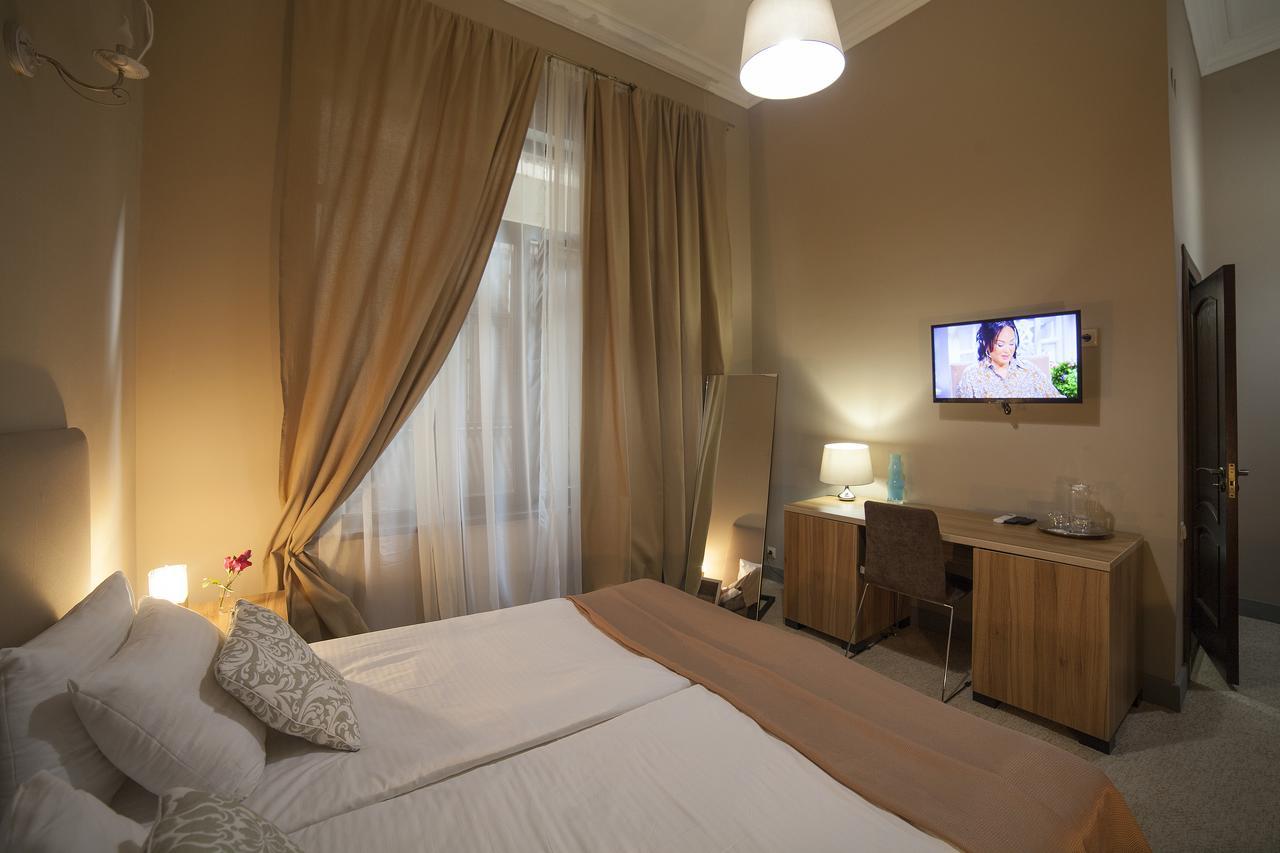 Boutique Hotel Amra Sukhumi Esterno foto