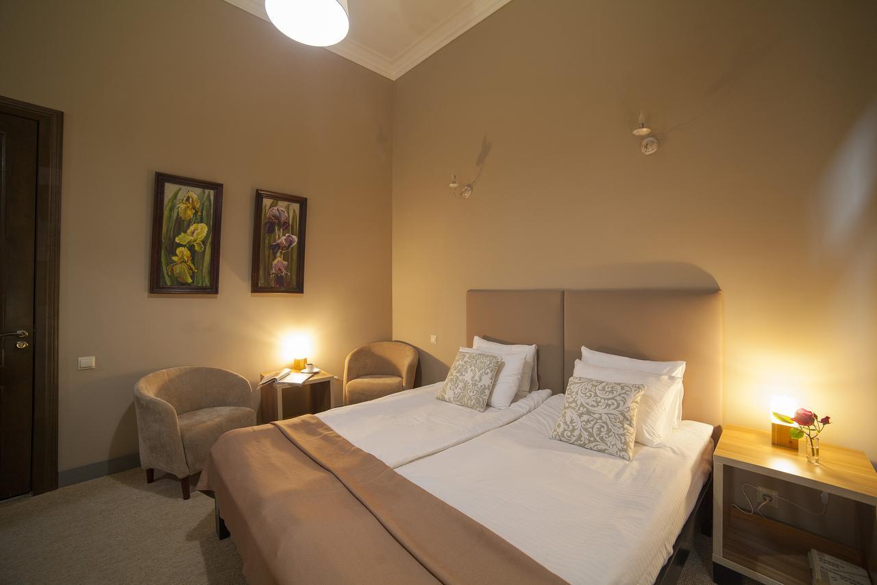 Boutique Hotel Amra Sukhumi Esterno foto