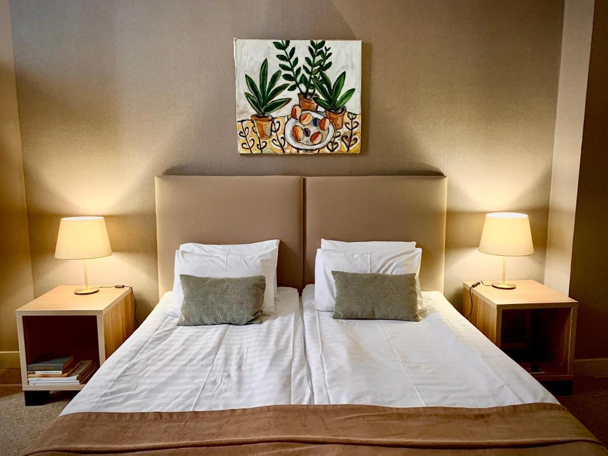 Boutique Hotel Amra Sukhumi Esterno foto